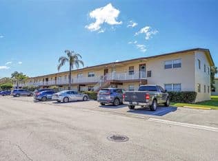 2+1 Condo — 7200 NW 4th Pl APT 201, Pompano Beach, 33063