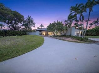 5+1 Müstakil ev — 8925 SW 102nd Ter, Miami, 33176