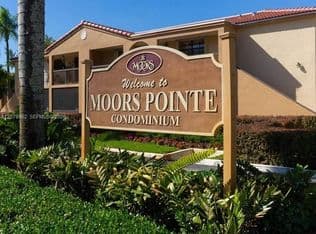 2-bedroom Condo — 18290 Mediterranean Blvd #75, Hialeah, 33015