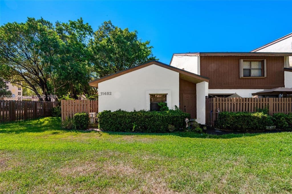 3+1 Condo — 11482 SW 109th Rd #29A