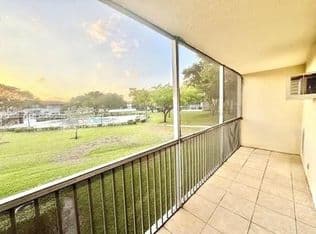 1-bedroom Condo — 200 SW 132nd Way APT 209L, Hollywood, 33027