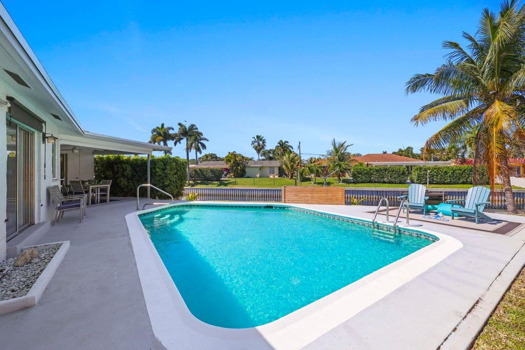 3+1 Müstakil ev — 6797 Bayshore Drive