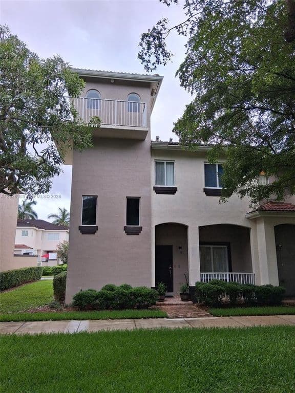 4-bedroom Property — 1953 SE 24th Ave