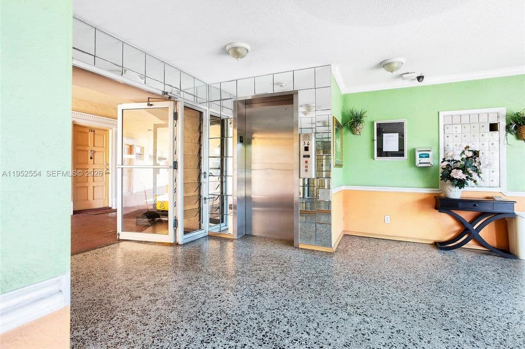 2-bedroom Condo — 4151 NW 41st St APT 301