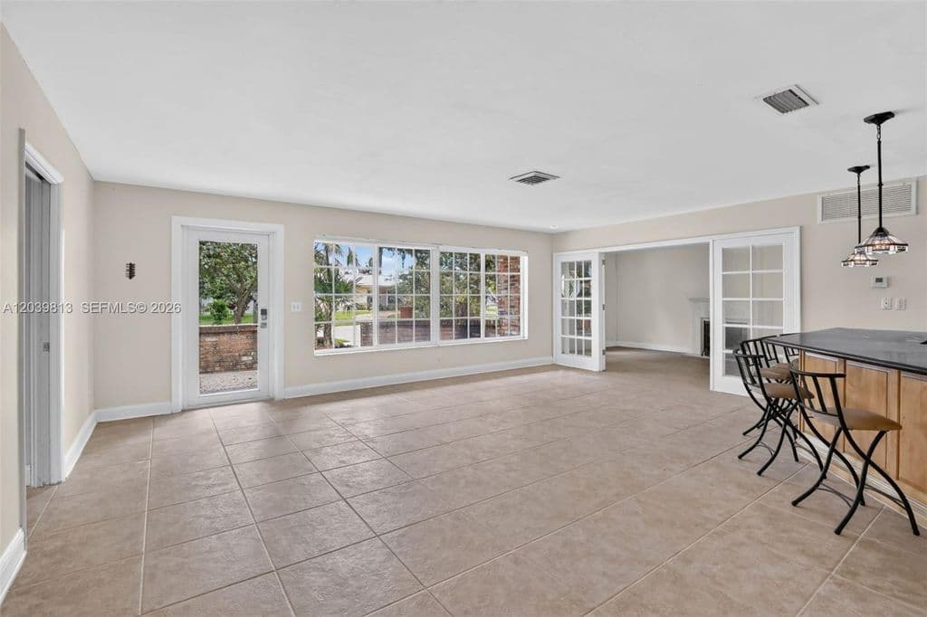 3-bedroom Single-Family Home — 5511 Taylor St