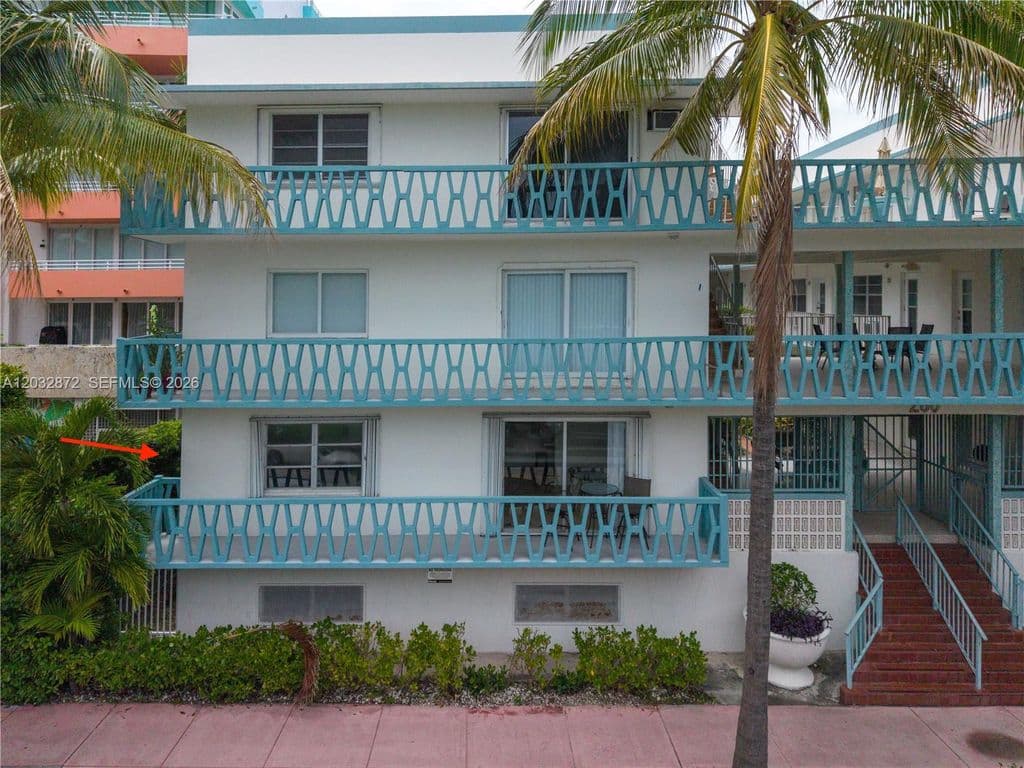 1+1 Condo — 260 Ocean Dr APT 12A