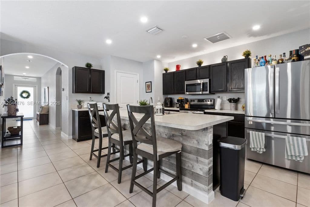 4-bedroom Single-Family Home — 24870 SW 122nd Pl