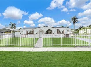 3-bedroom Single-Family Home — 2460 NW 175th St, Miami Gardens, 33056