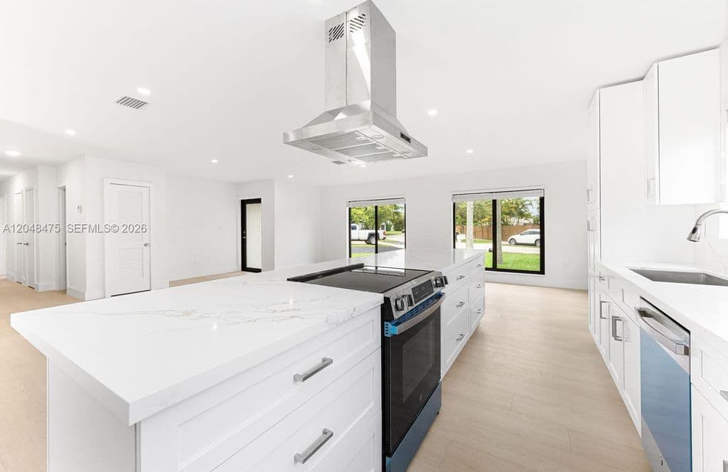 4+1 Müstakil ev — 18451 SW 90th Ave