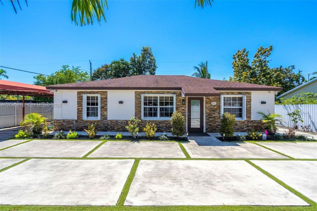 3-bedroom Single-Family Home — 302 NW 100th St