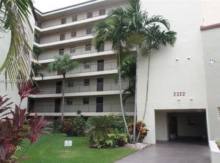 2-bedroom Condo — 2320 S Cypress Bend Dr APT 206, Pompano Beach, 33069