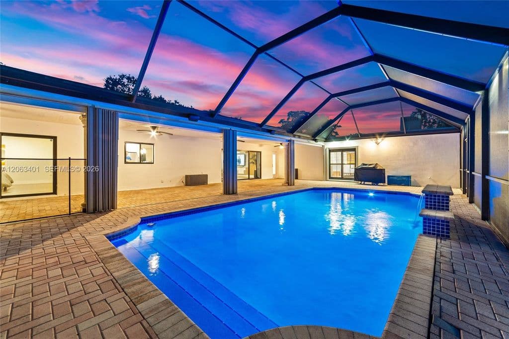6-bedroom Single-Family Home — 1520 SW 68th Ave
