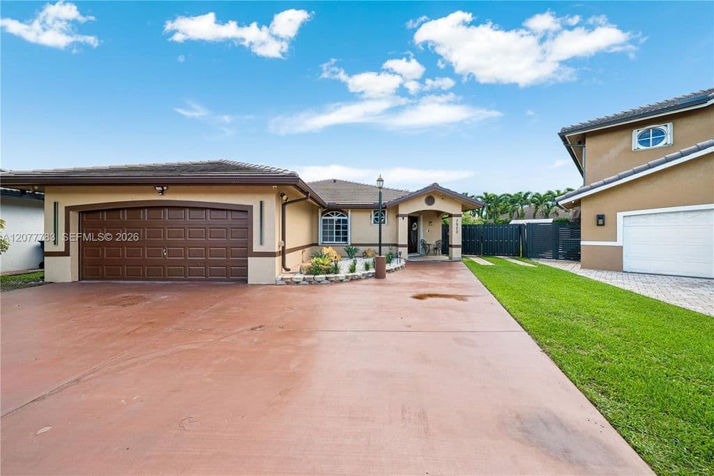 4+1 Müstakil ev — 7920 SW 163rd Pl