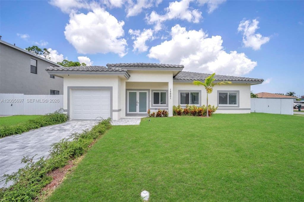 4+1 Müstakil ev — 12901 SW 265th Ter