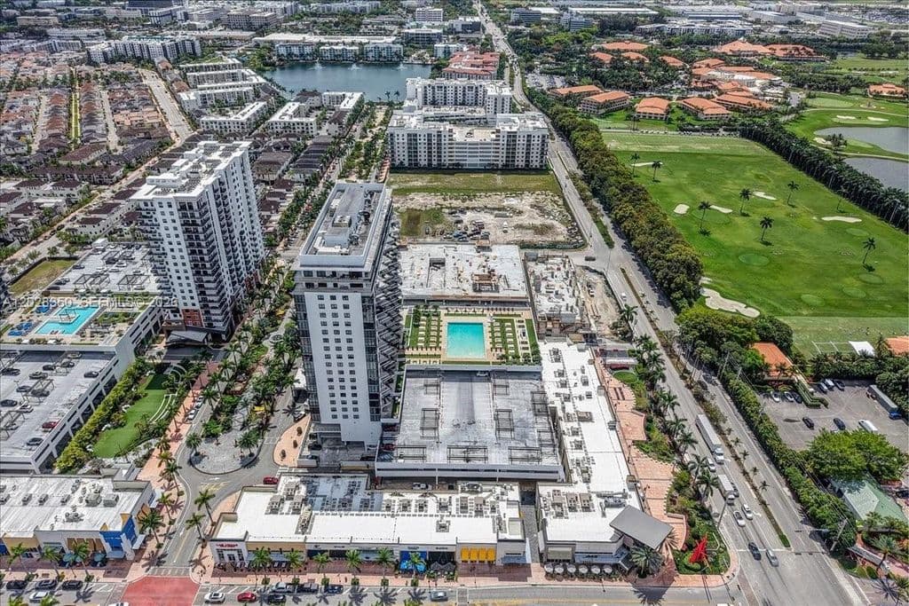 2+1 Condo — 5252 NW 85th Ave APT 1410