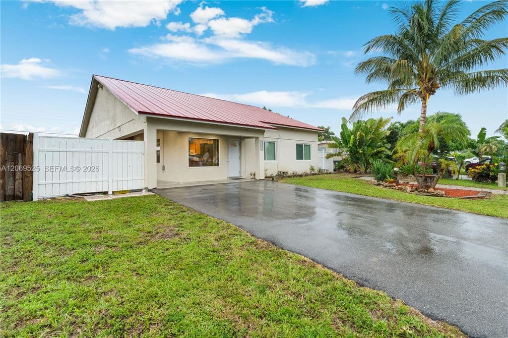 3-bedroom Single-Family Home — 5677 Maypop Rd