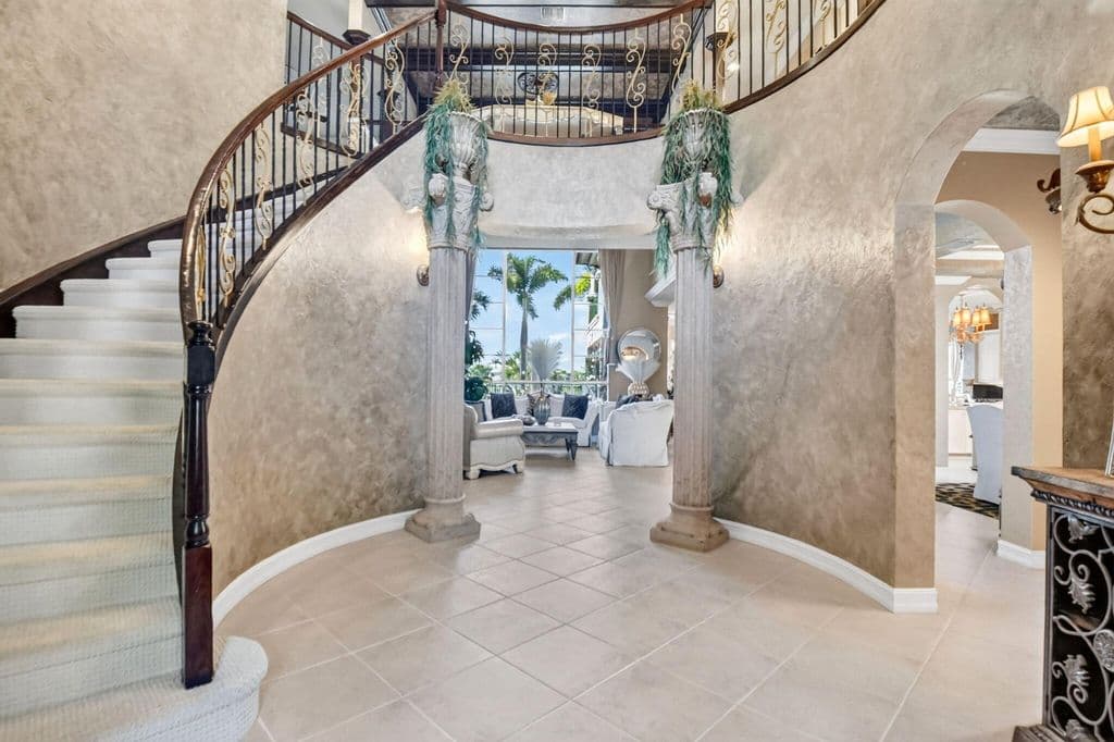 5+1 Müstakil ev — 611 Edgebrook Lane