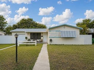 3+1 Müstakil ev — 9395 Nassau Dr, Cutler Bay, 33189