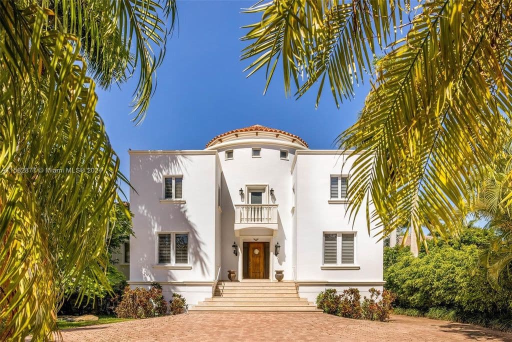 7+1 Müstakil ev — 431 Costanera Rd