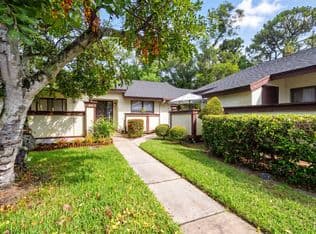 2-bedroom Single-Family Home — 291 Amber Court, Royal Palm Beach, 33411
