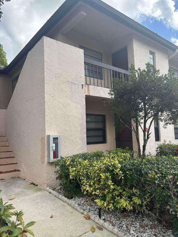 2-bedroom Condo — 9268 Vista Del Lago #26b