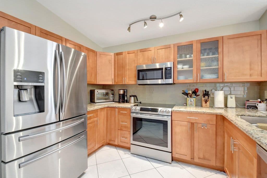 3-bedroom Single-Family Home — 4786 Sextant Circle