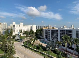 2+1 Condo — 200 178th Dr APT 702, Sunny Isles Beach, 33160