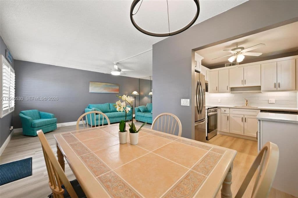 2-bedroom Condo — 4001 Ashby Cir #C
