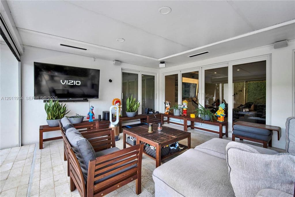 3+1 Müstakil ev — 21015 NE 19th Ct