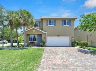 5-bedroom Single-Family Home — 4701 Foxtail Palm Court, Greenacres, 33463
