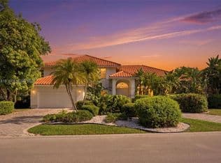 5+1 Müstakil ev — 12388 Classic Dr, Coral Springs, 33071