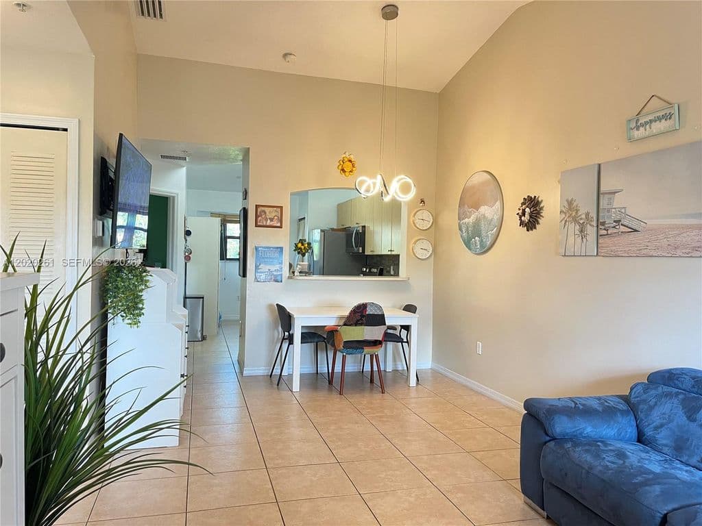2-bedroom Condo — 22731 SW 88th Pl Unit 303