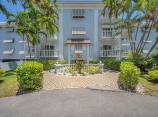 2-bedroom Condo — 1150 Madruga Avenue #C302, Coral Gables, 33146