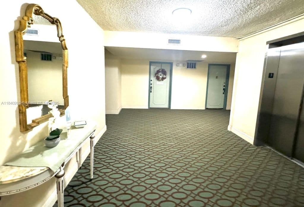 3-bedroom Condo — 6911 SW 147th Ave APT 3C