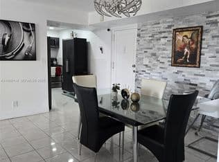 2+1 Condo — 6195 Rock Island Rd APT 409, Tamarac, 33319