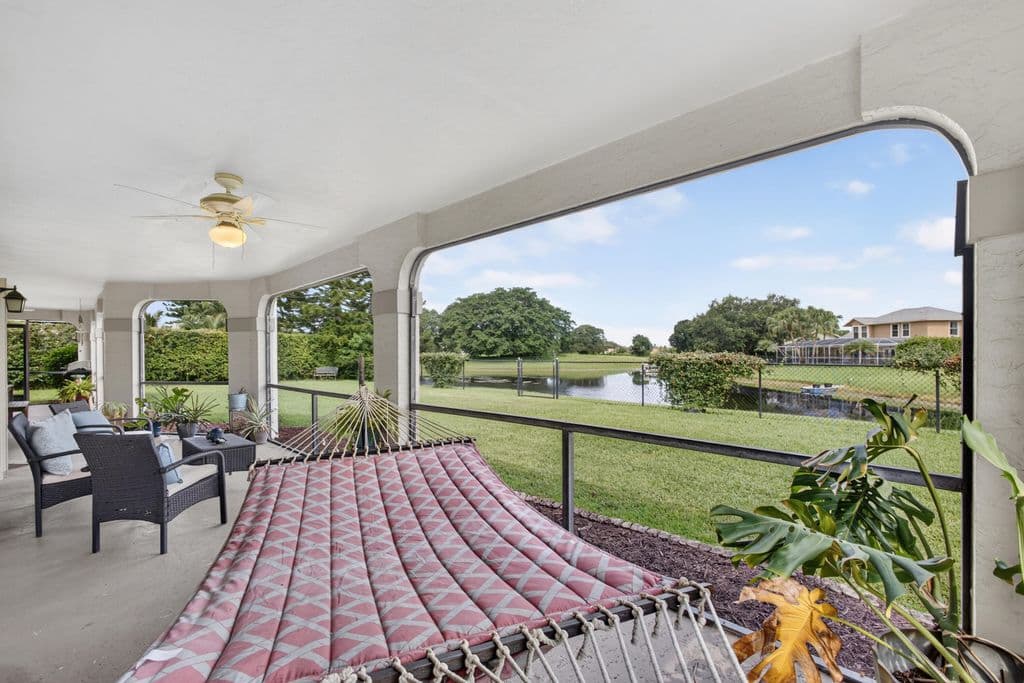 3-bedroom Single-Family Home — 1848 Lynton Circle