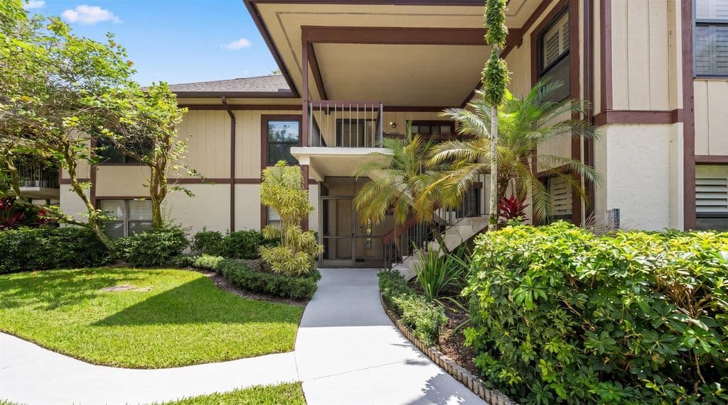 3-bedroom Condo — 13400 Polo Rd #203