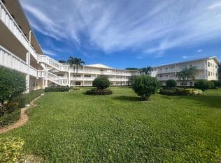 1-bedroom Condo — 79 Dorset B, Boca Raton, 33434