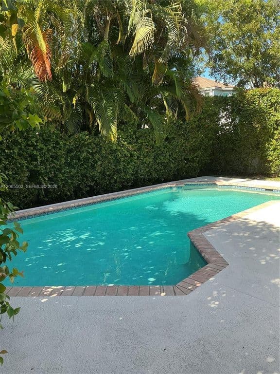 4-bedroom Single-Family Home — 15857 NW 4th Ct