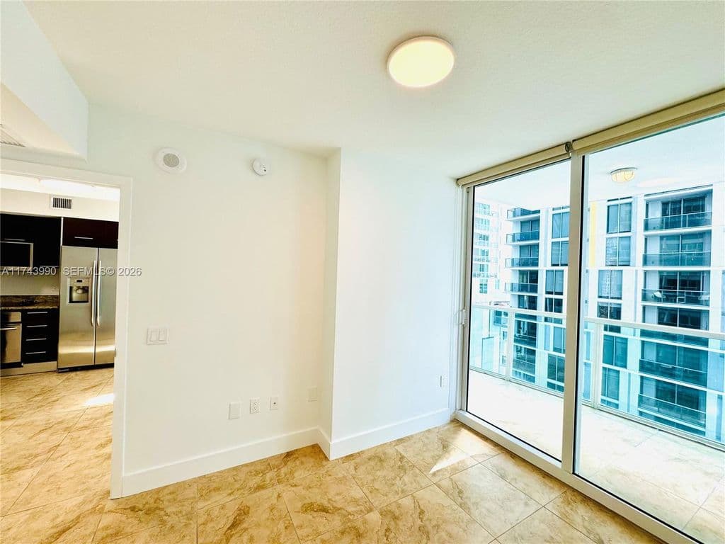 2+1 Condo — 41 SE 5th St APT 808