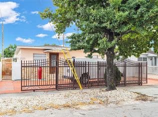 5+1 Müstakil ev — 31 SW 58th Ct, Miami, 33144