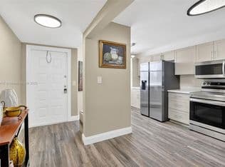 2+1 Condo — 2521 NW 104th Ave APT 203, Sunrise, 33322