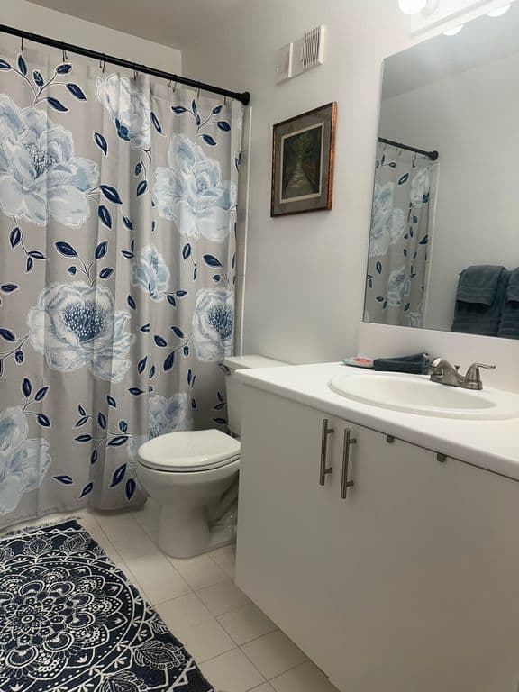 2+1 Condo — 135 Yacht Club Way #305