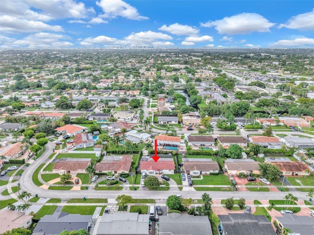 4+1 Müstakil ev — 2211 SW 98th Pl