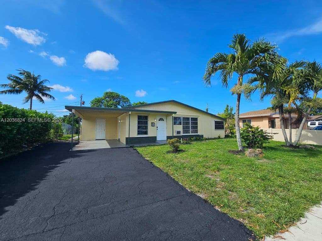 3+1 Müstakil ev — 649 NW 19th St