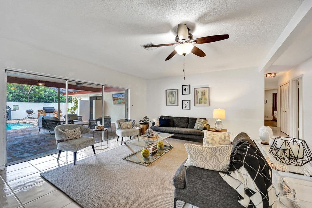 4-bedroom Single-Family Home — 7381 SW 6th Court