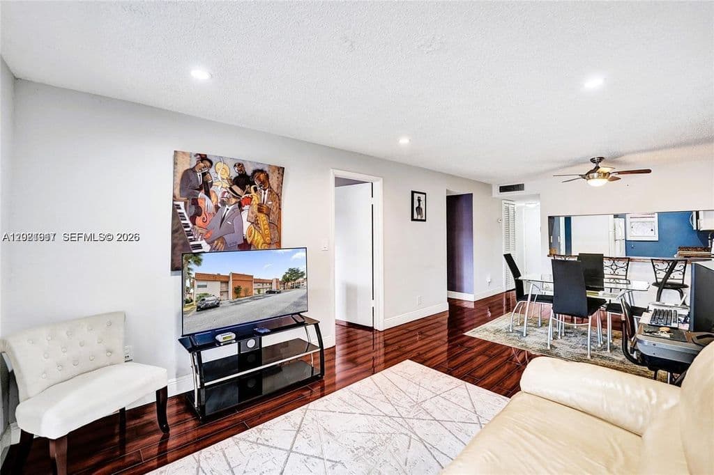 2-bedroom Condo — 7610 Stirling Rd #207-C