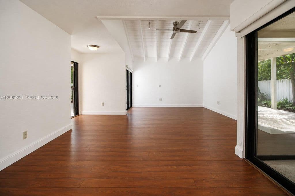 3+1 Müstakil ev — 13508 SW 108th Street Cir N
