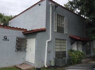 2+1 Townhouse — 10808 N Kendall Dr APT Q4, Miami, 33176