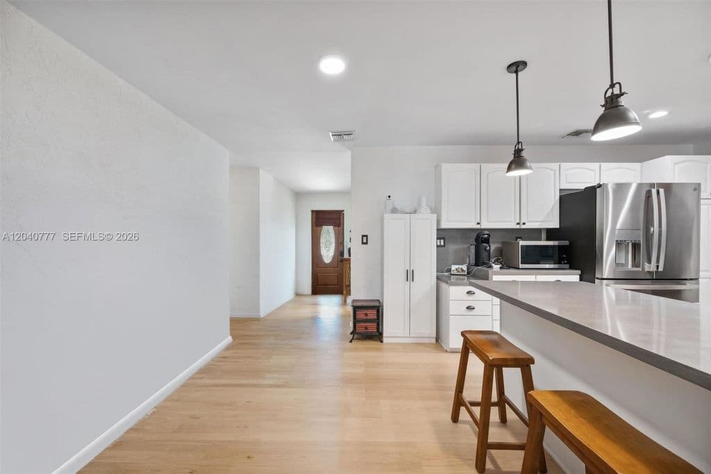 4+1 Müstakil ev — 9241 SW 183rd Ter